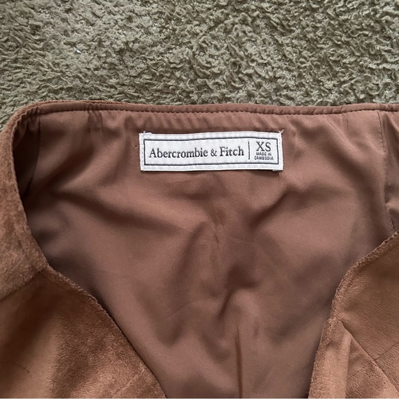 Abercrombie & Fitch Suede Mini Skirt - Picture 3 of 5